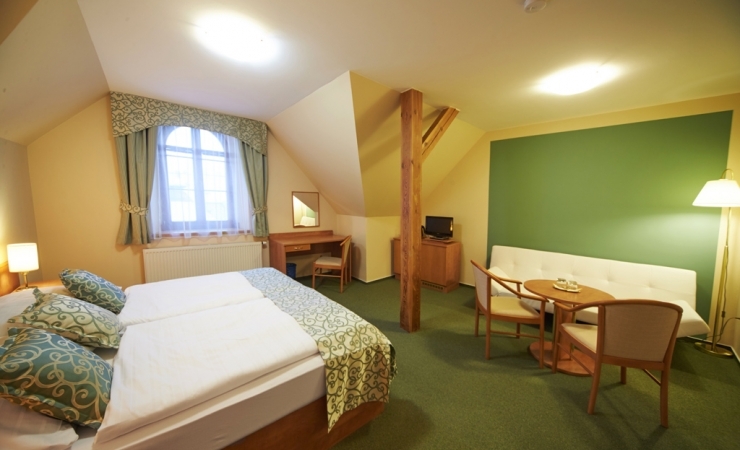 Room no. 8 - Junior Suite (sleeps 2 – 3) 