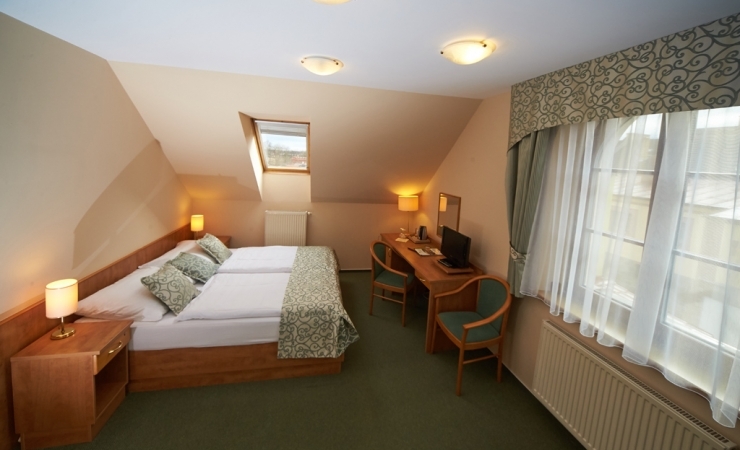 Room no. 10 - Junior Suite (sleeps 2 – 4) 